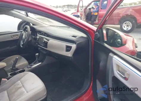 2016 Toyota Corolla Le z USA, uszkodzony, nr VIN 5YFBURHE5GP429880